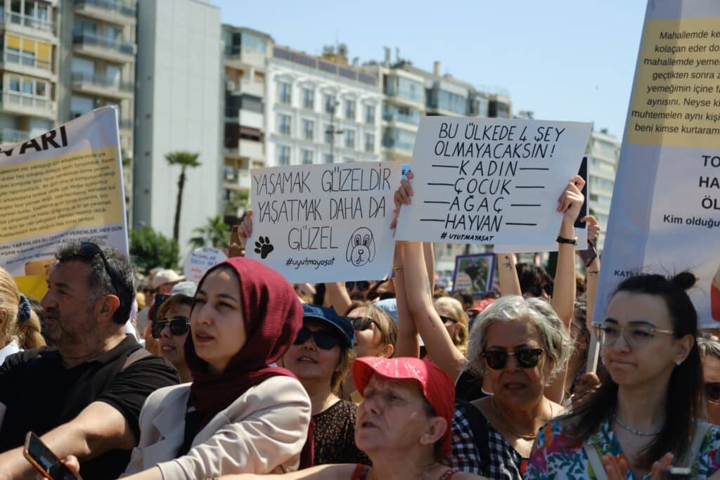 Protesters In Izmir Gather Against The Proposed Law To Euthanize Unclaimed Stray Dogs 